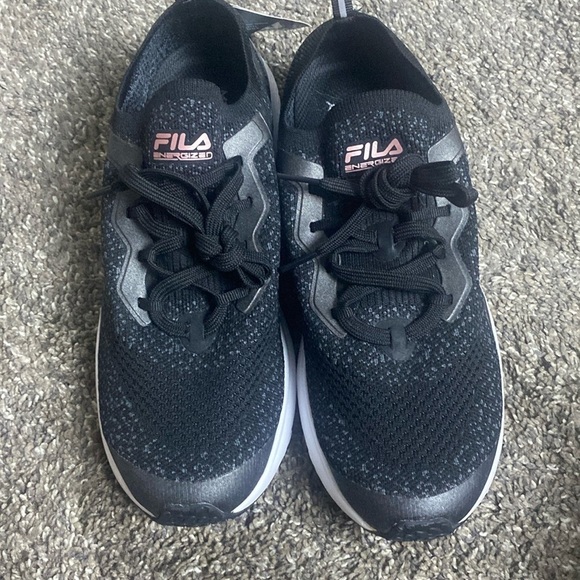 Fila Shoes - Fila Energized Memory Ultra COOLMAX Women’s Athletic Shoes Black sz 9 NWT